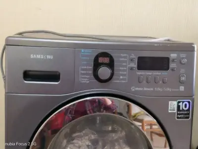 Lavadora LG carga frontal 10 kg gris - miniatura 2