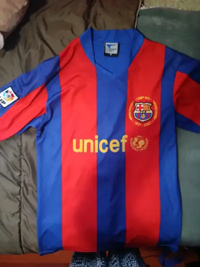 VENDO CAMISETAS DE FUTBOL - miniatura 2
