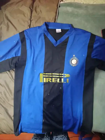 VENDO CAMISETAS DE FUTBOL - miniatura 3