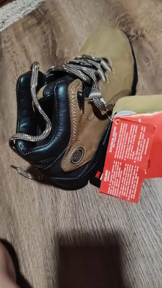 Zapatos de seguridad Edelbrock talla 38 nuevos - 1