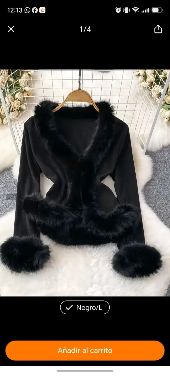 Chaqueta negra con detalles de piel sintética - 1