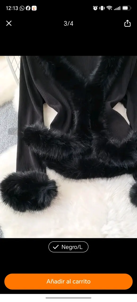 Chaqueta negra con detalles de piel sintética - 5