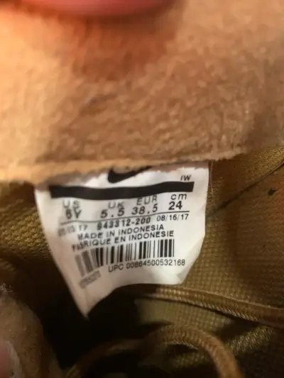 Zapatillas Nike Air Force 1 Beige - miniatura 3