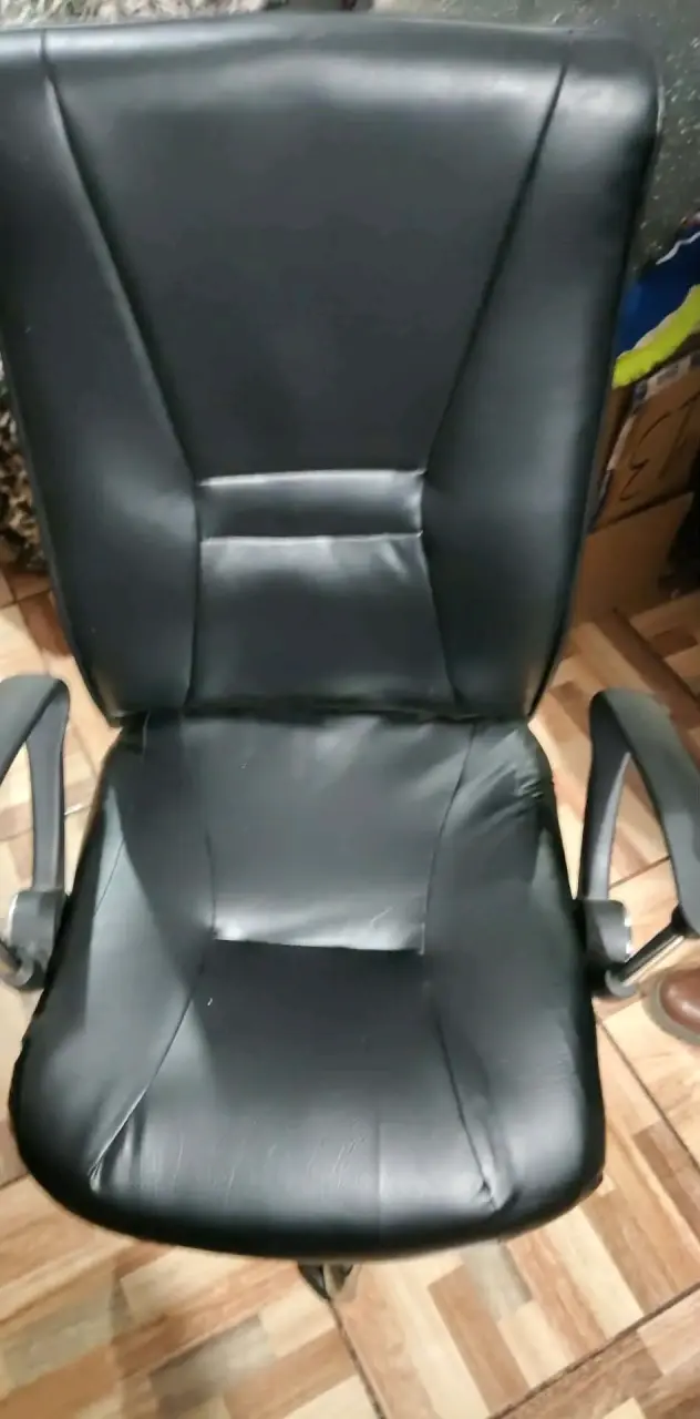 Silla de oficina ergonómica con ruedas - 2