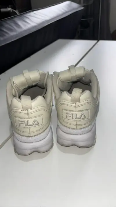 Zapatillas deportivas Fila beige  para mujer - miniatura 3