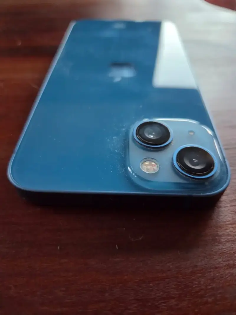 iPhone 13 128gb - 2