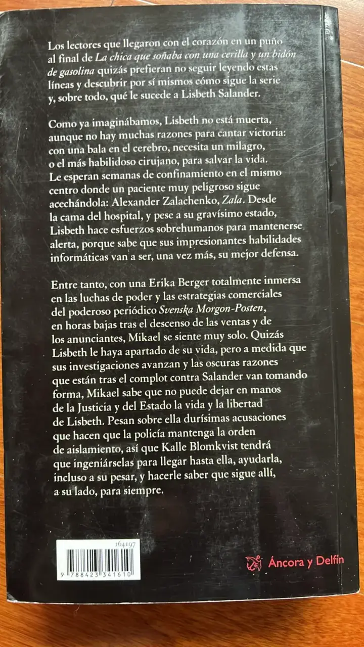 Libro 'La reina en el palacio de las corrientes de aire' de Stieg Larsson - 2