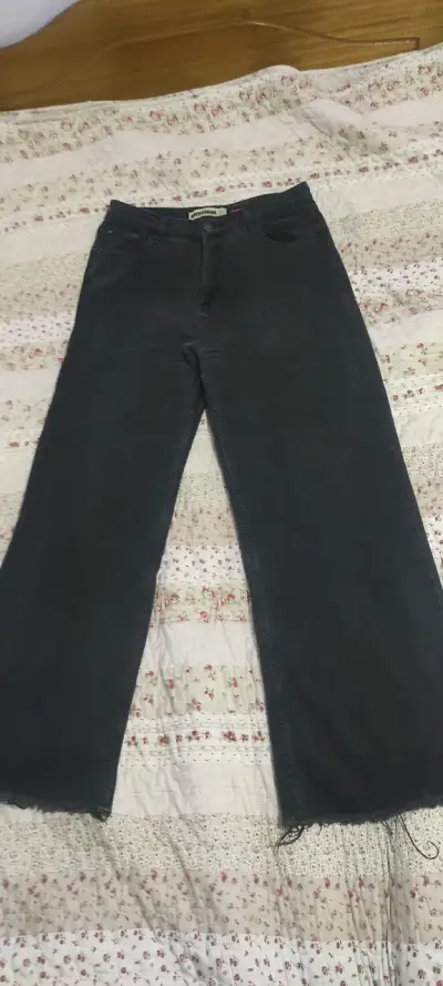 Jeans marca AMERICANINO talla 42 - miniatura 1