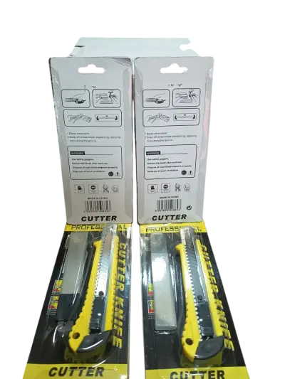 Pack 4 Cortacarton Cutter Con Repuestos 18mm - miniatura 2