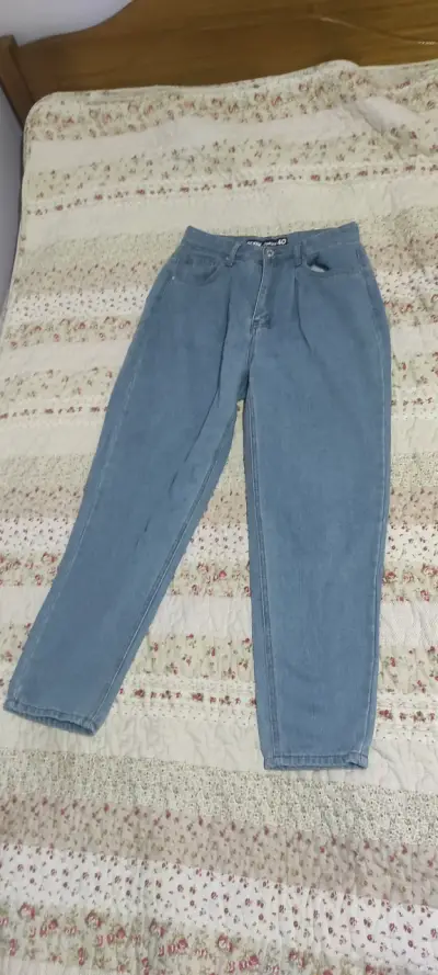 Jeans marca CORONA talla 40 - miniatura 1
