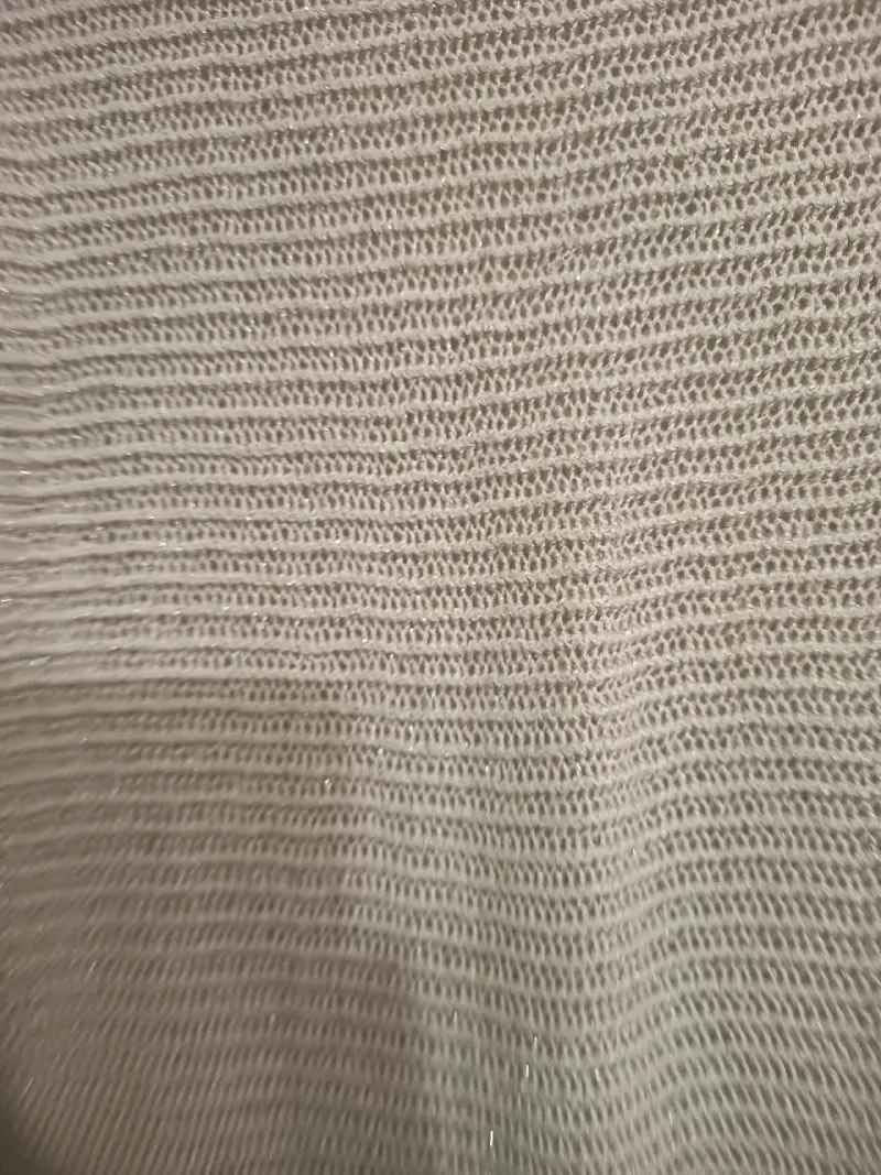 Suéter beige de hilo para mujer - 2