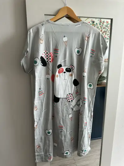 Camiseta de dormir con estampado de panda - miniatura 2