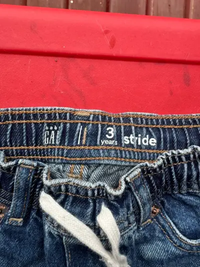 Jeans de niño GAP con cintura ajustable - miniatura 2