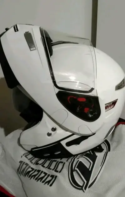Casco moto MT abatible - miniatura 2
