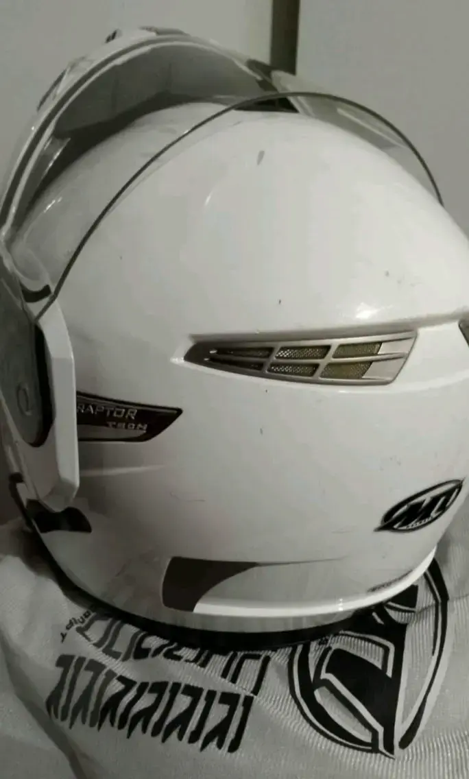 Casco moto MT abatible - 4