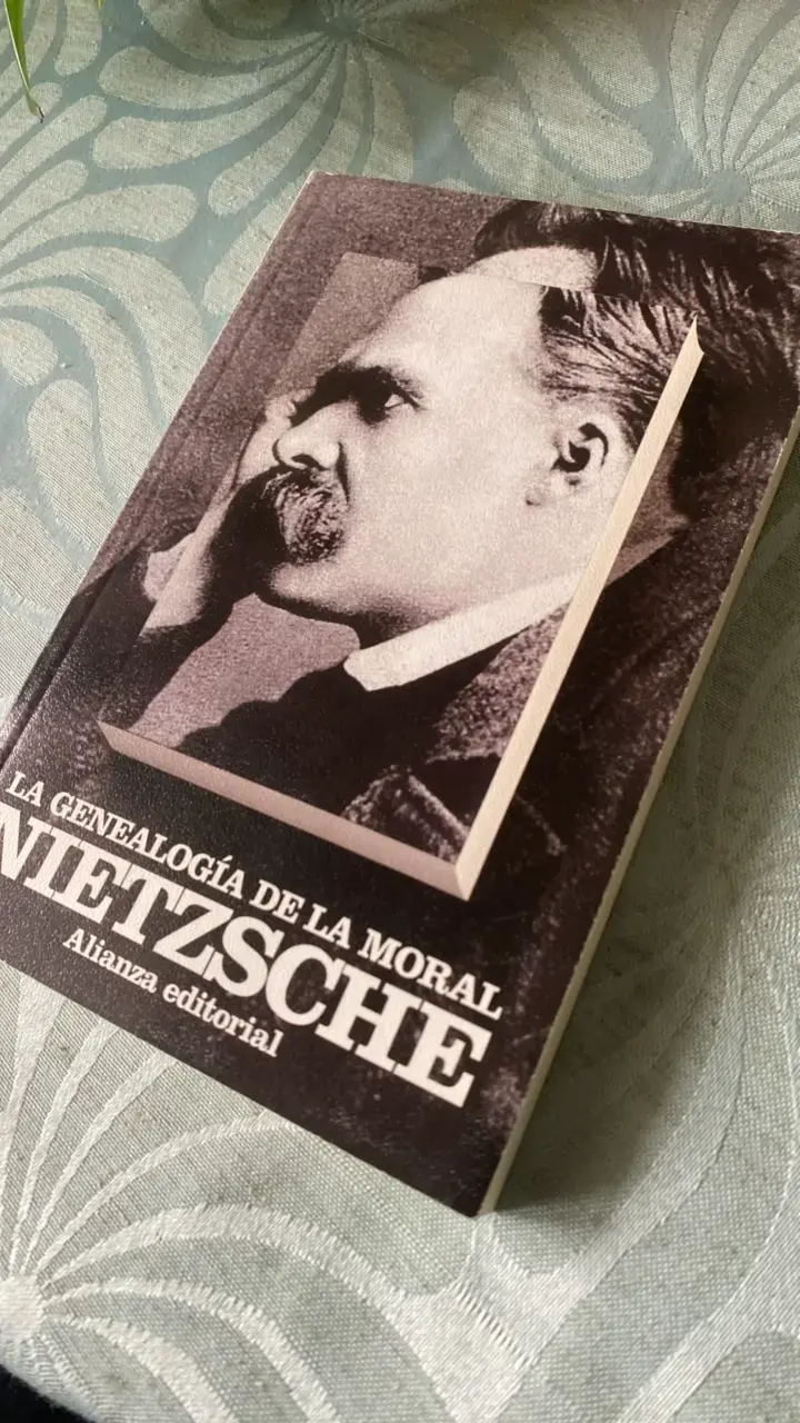 Libro 'La Genealogía de la Moral' de Nietzsche - 4
