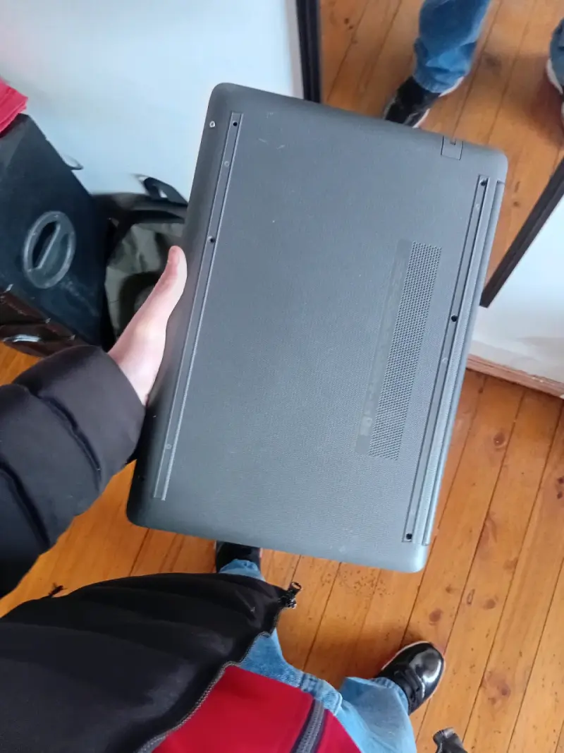 Laptop HP - 3