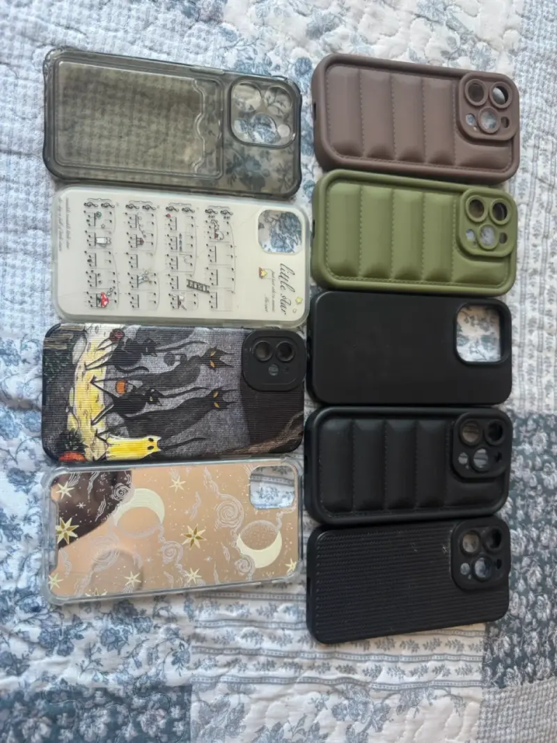 Set de carcasas para iPhone 11 y 15 pro - 1