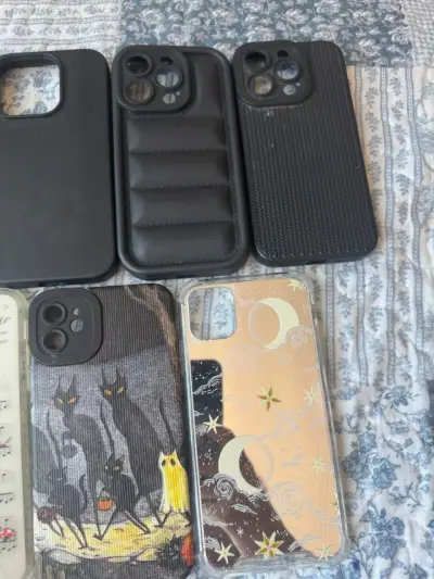 Set de carcasas para iPhone 11 y 15 pro - miniatura 5