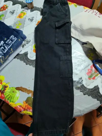 Pantalones cargo negros para niño - miniatura 2