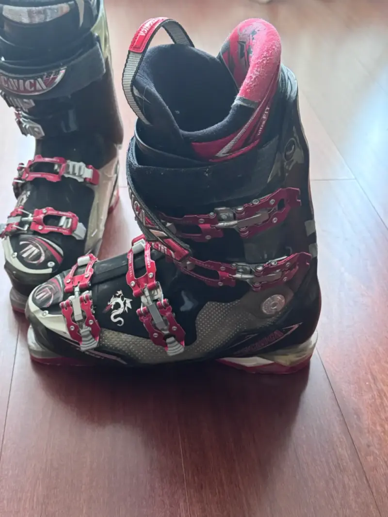 Botas de esquí Tecnica con ajuste preciso - 1