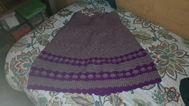 Falda tejida a crochet con forro interior - 2