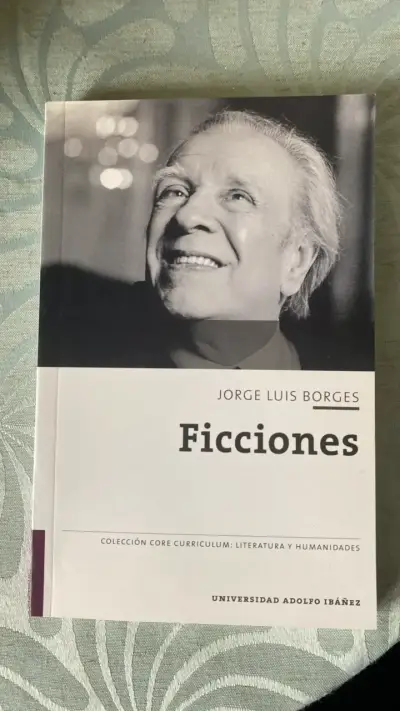 Libro 'Ficciones' de Jorge Luis Borges - miniatura 1
