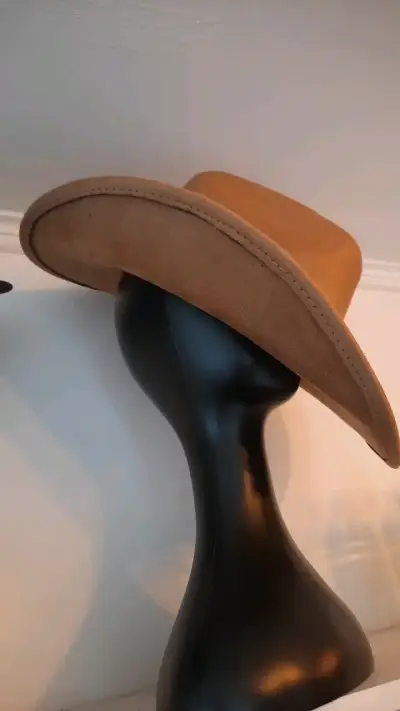 Sombrero vaquero de fieltro marrón - miniatura 2