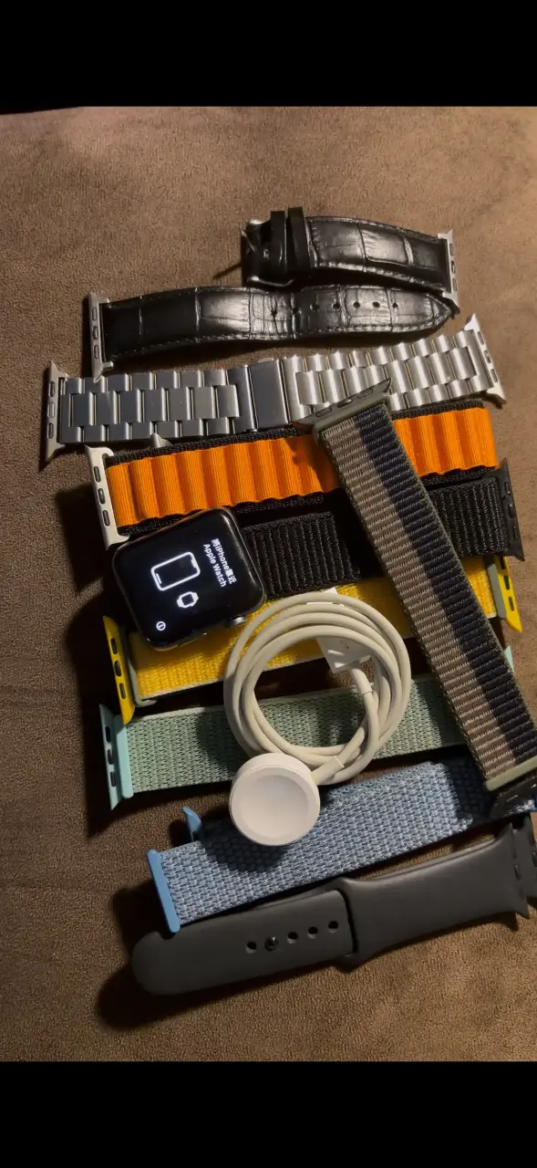 Apple Watch con correas intercambiables y cargador - 2