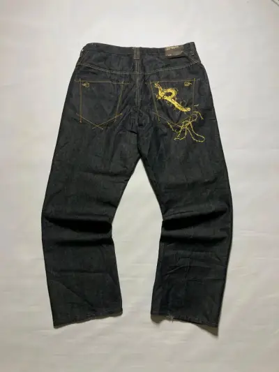 Jeans de hombre con diseño bordado - miniatura 1