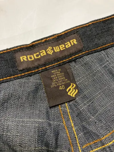 Jeans de hombre con diseño bordado - miniatura 4