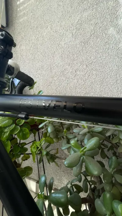 Bicicleta de Ruta Negra P3 Cycles - miniatura 3