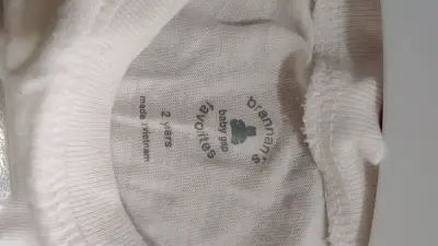 Polera manga larga GAP para niña color crema - miniatura 2