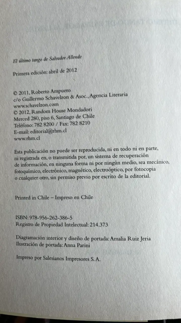 Libro 'El Último Tango de Salvador Allende' de Roberto Ampuero - 3