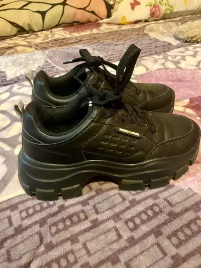 Zapatillas  negras North Star plataforma - miniatura 1