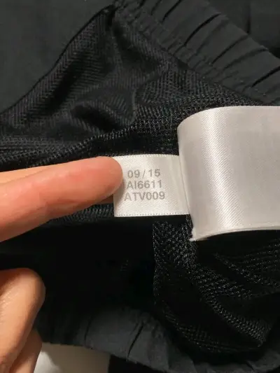 Cortavientos Adidas negro y calipso - miniatura 5