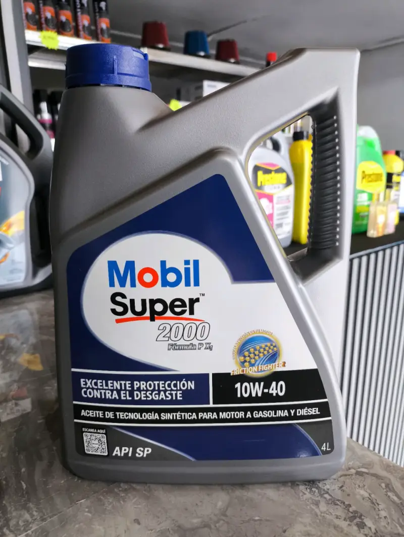 Aceite sintético Mobil Super 2000 10W-40 4L