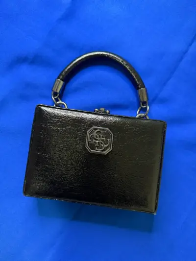 Cartera Guess - miniatura 1