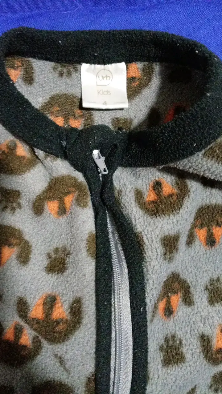 Pijama enterizo de niño con estampado de perro - 2