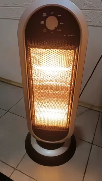 Calefactor eléctrico portátil de cuarzo - miniatura 1