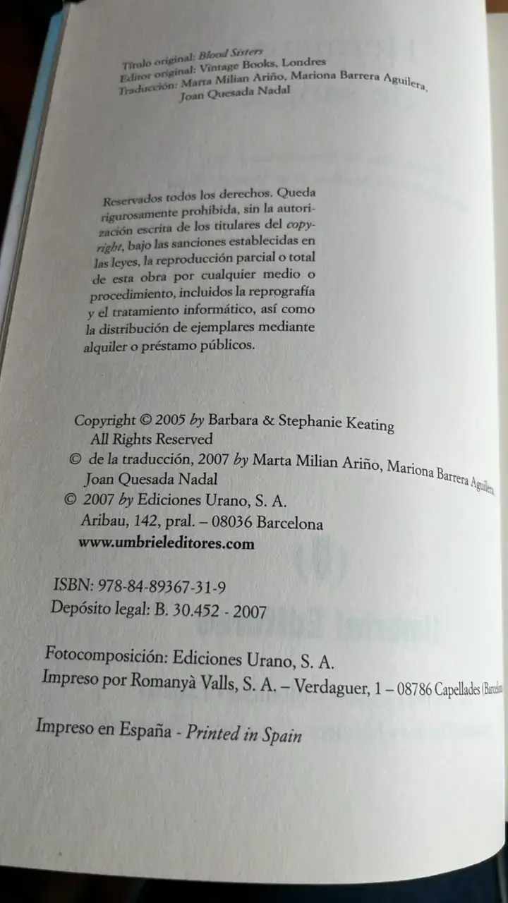 Libro 'Hermanas de Sangre' de Barbara y Stephanie Keating - 3