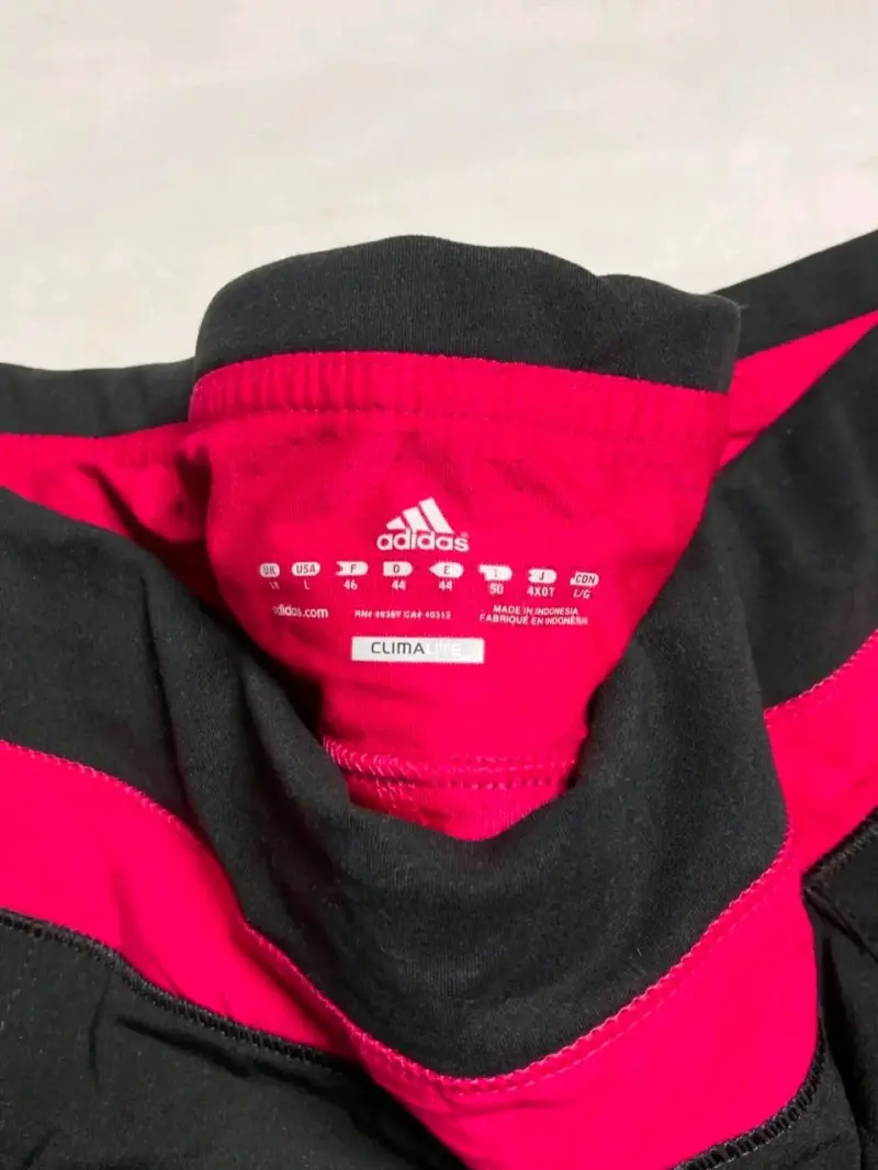 Falda con short adidas color negro y fucsia - 3