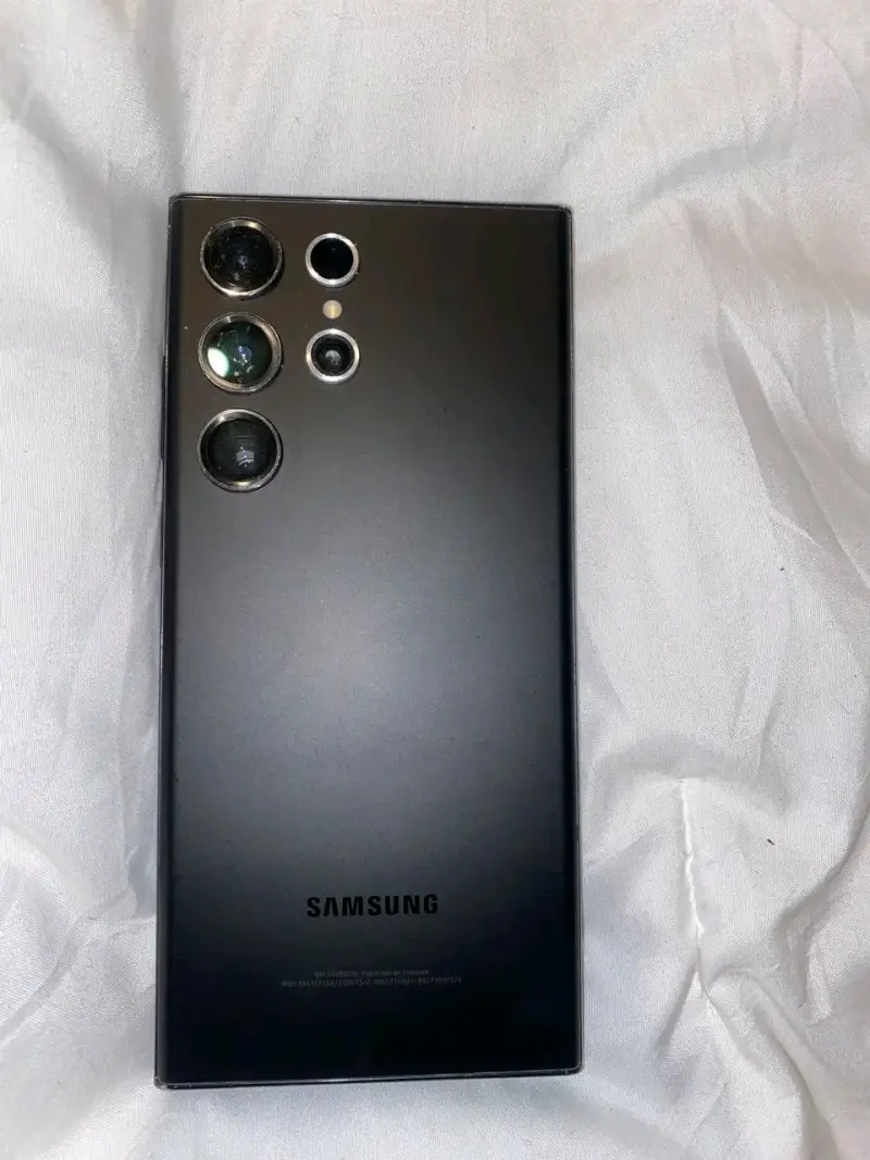 Smartphone Samsung Galaxy s23ultra - 2