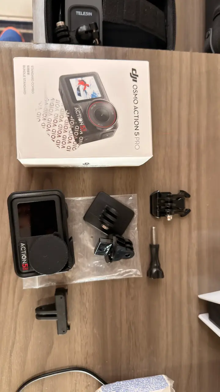Cámara de acción DJI Osmo Action 5 Pro con acceso - 2