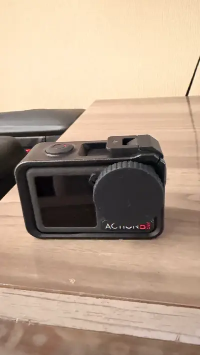 Cámara de acción DJI Osmo Action 5 Pro con acceso - miniatura 4