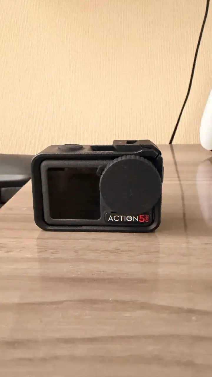 Cámara de acción DJI Osmo Action 5 Pro con acceso - 6