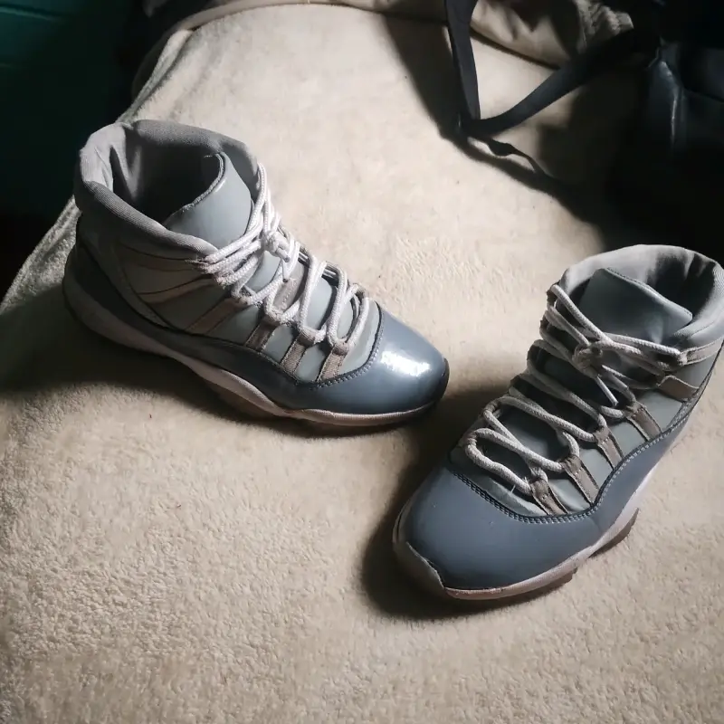 Jordan 11 Cool Grey talla 40 detalles al Dm - 4