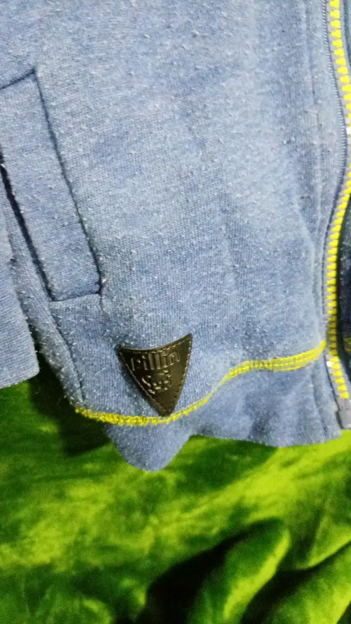 Polerón infantil azul con capucha 100% orgánico - 2