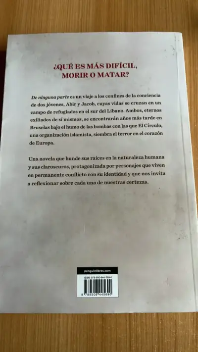 Libro 'De Ninguna Parte' de Julia Navarro - miniatura 2