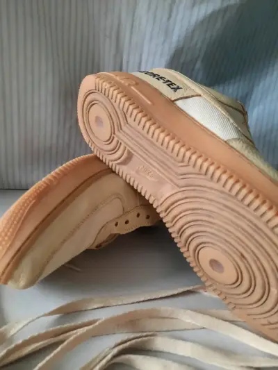 Zapatillas Nike Air Force 1 Gore-Tex beige - miniatura 4